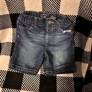 Toddler size 3T The Children’s Place Mid Length Shorts